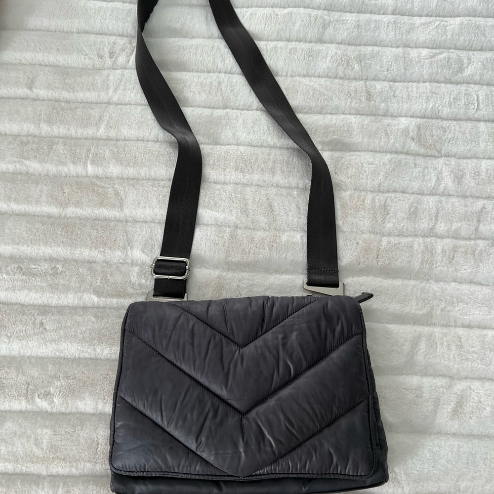 Athleta crossbody bag